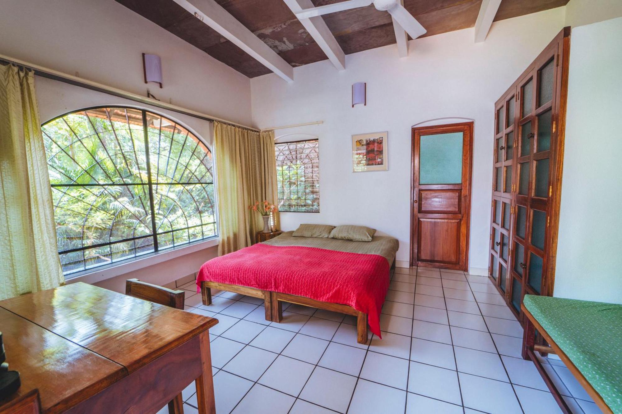 Gaia's Garden Guest house Auroville